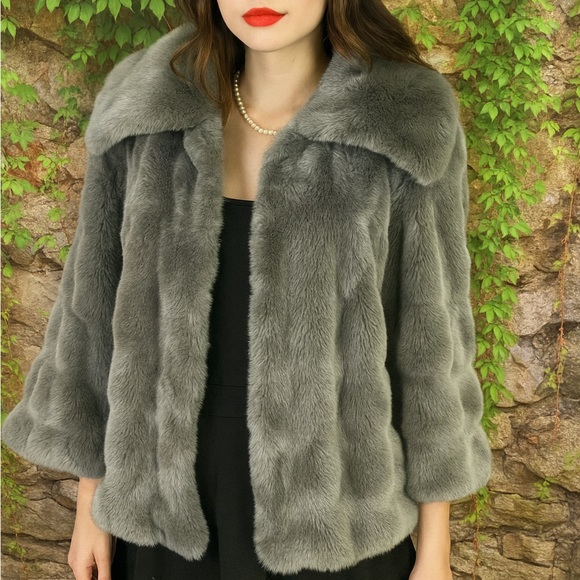 Elie Tahari Jackets & Blazers - ELIE TAHARI Tara Gray Faux Fur Jacket, L